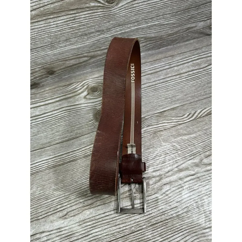 FOSSIL Men’s Brown Leather Belt Size US 34 1 1/2” Width